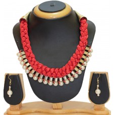 Costume jewelry necklace set, Red
