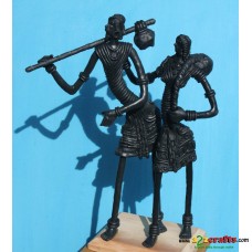 Set of 2 metal statues -- Tribal family